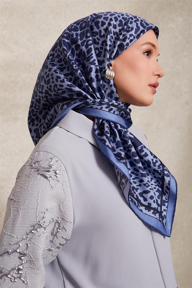 Mavi Leopar Desen Twill İpek Eşarp