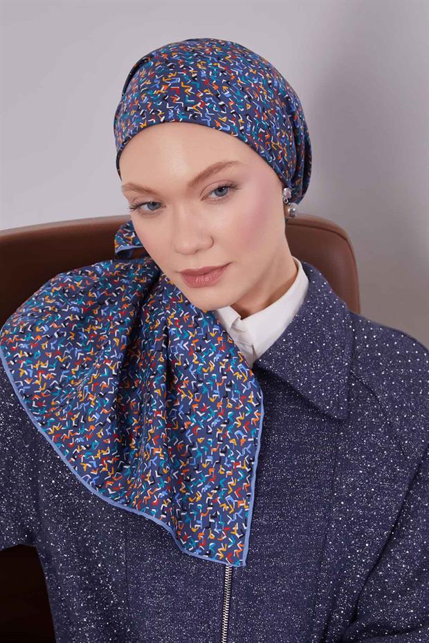 Mavi Mini Yazı Detay Twill İpek Eşarp