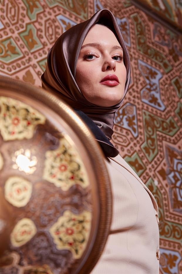 Menekşe Çift Taraflı Twill İpek Eşarp