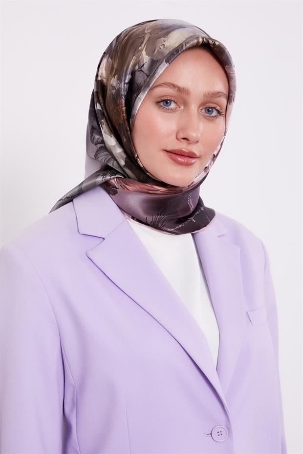 Menekşe Menekşe Desen Sura İpek Eşarp