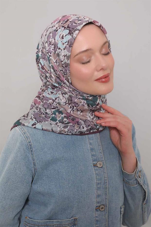 Menekşe Yonca Desen Soft Eşarp