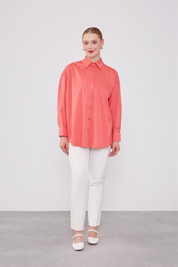 Mercan Düğme Detaylı Gömlek