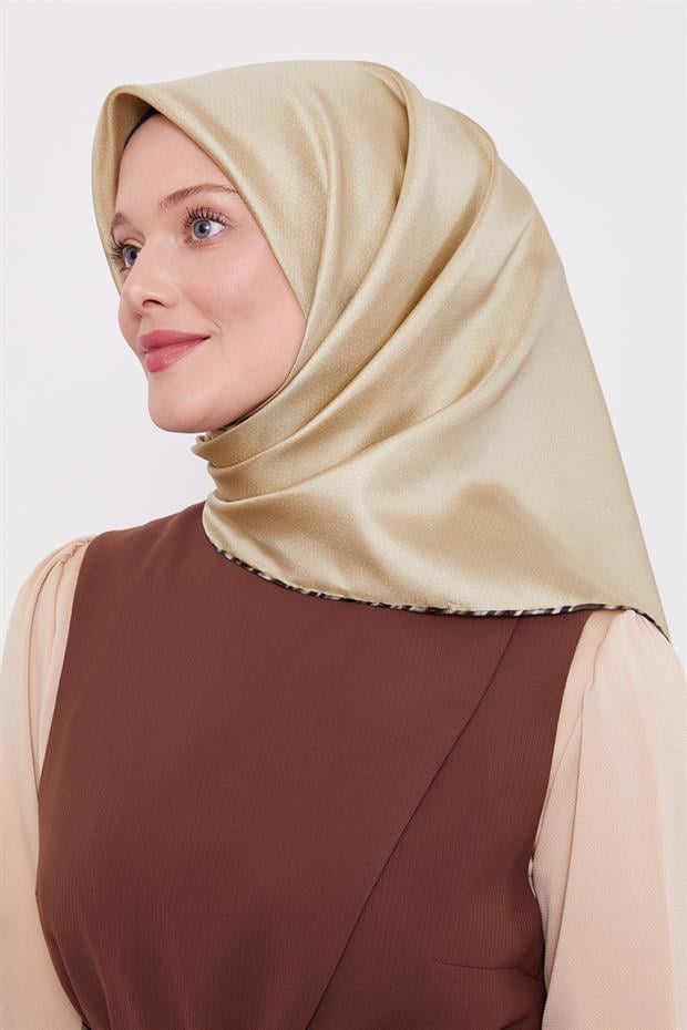 Mint Yeşili Benekli Twill İpek Eşarp