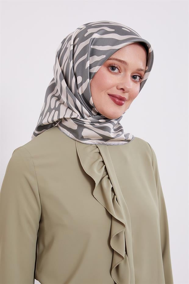 Mint Yeşili Leopar Desen Twill İpek Eşarp