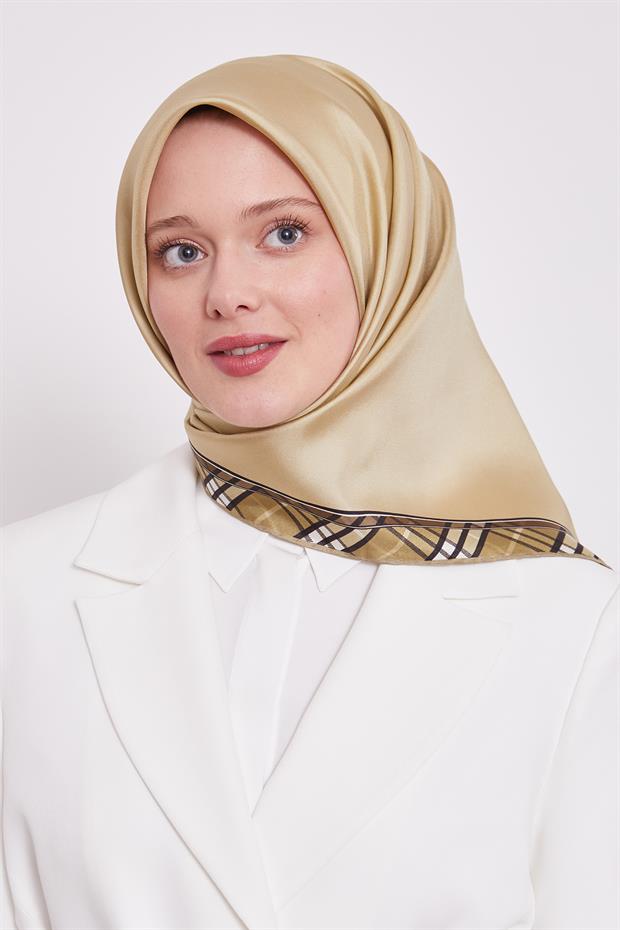 Mint Yeşili Ekose Kenar Twill İpek Eşarp