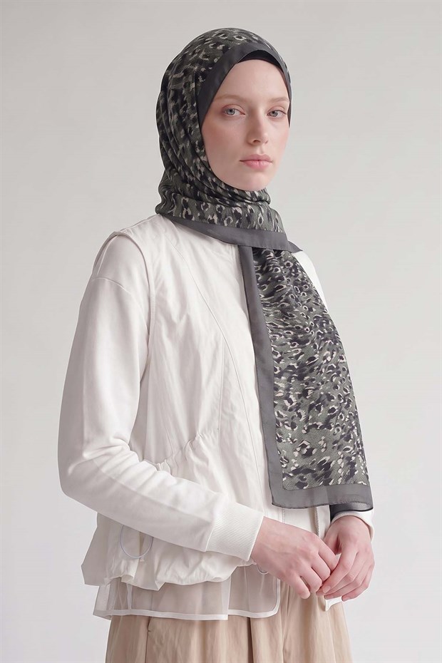 Mint Yeşili Leopar Dokulu Sport Şal