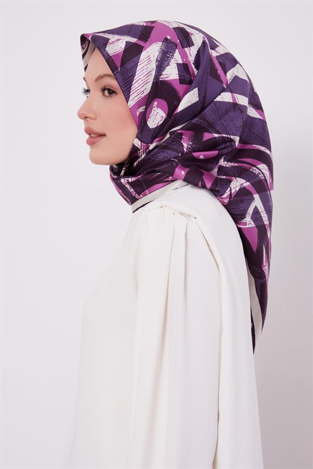 Mor Harf Baskılı Twill İpek Eşarp