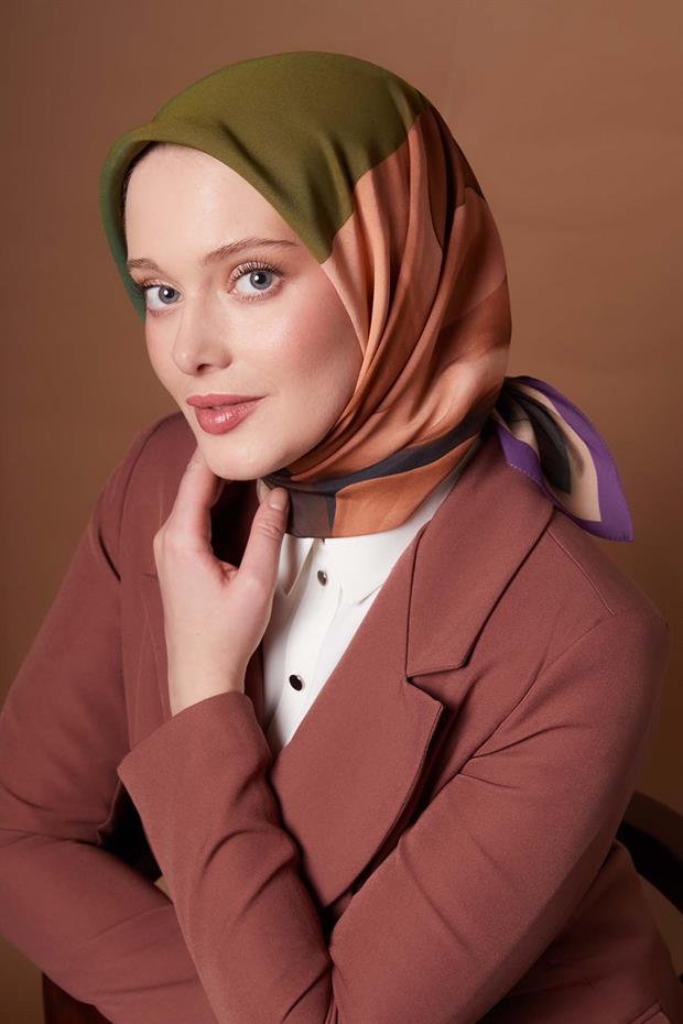 Mor Parçalı Desen Aura Eşarp