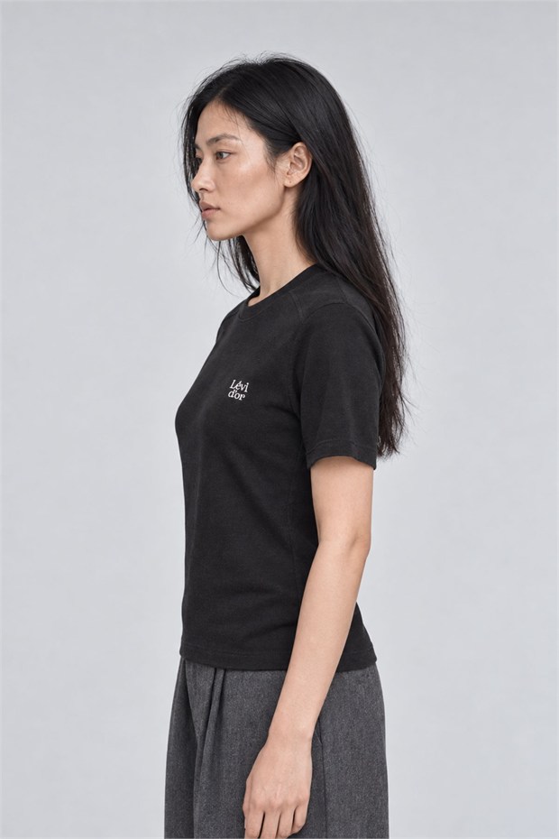 Nakış İşlemeli T-Shirt Siyah