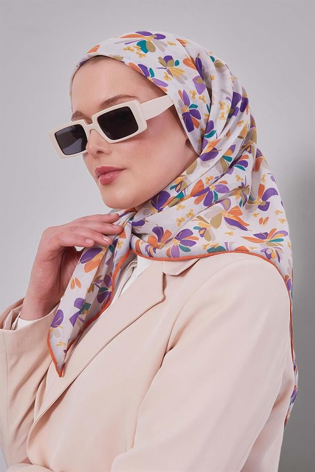 Oranj Çiçek Desen Soft Eşarp