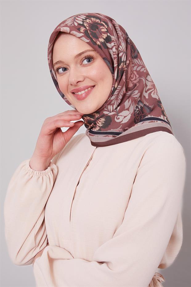 Patlıcan Moru Gül Desen Aura Eşarp