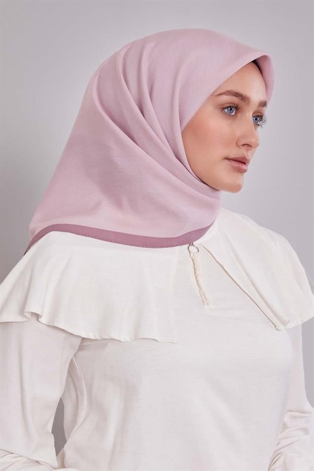 Pembe Biye Renk Geçişli Prag Eşarp