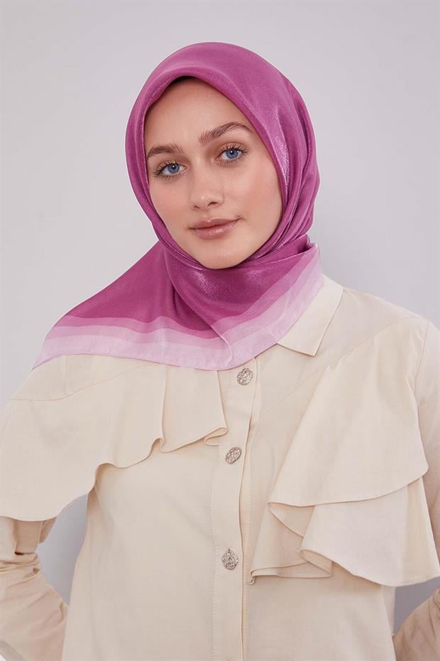 Pembe Kehribar Eşarp