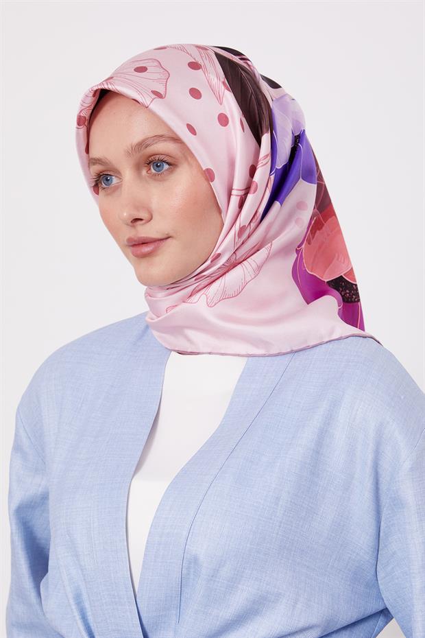 Pembe Lotus Çiçek Desen Twill İpek Eşarp