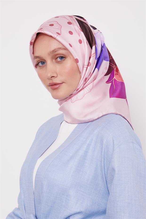 Pembe Lotus Çiçek Desen Twill İpek Eşarp