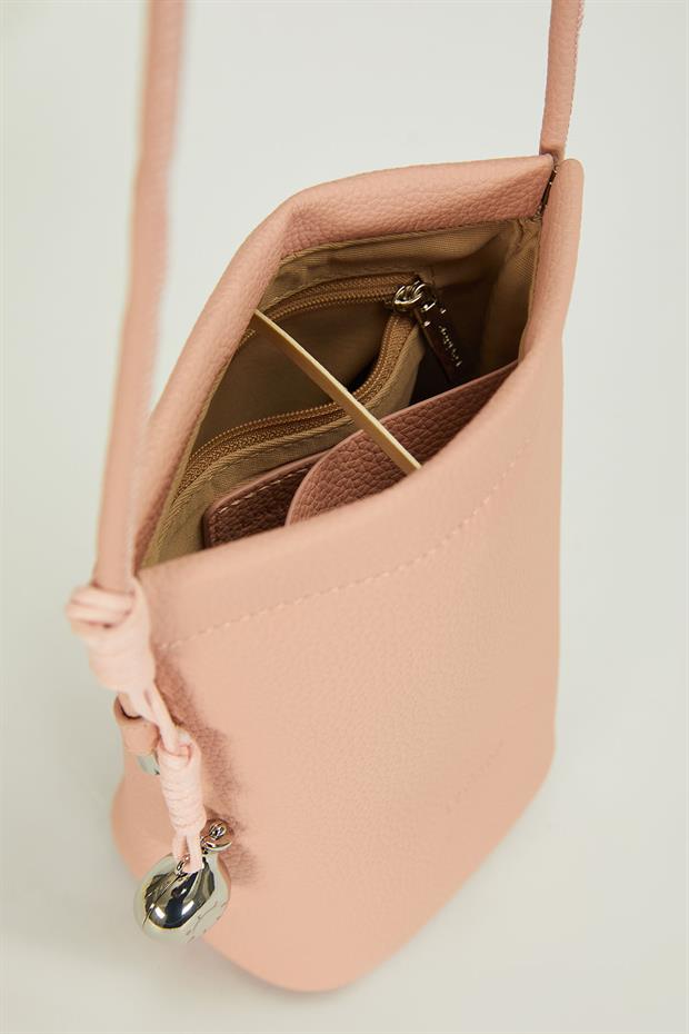 Pembe Metal top Aksesuarlı Omuz Çantası