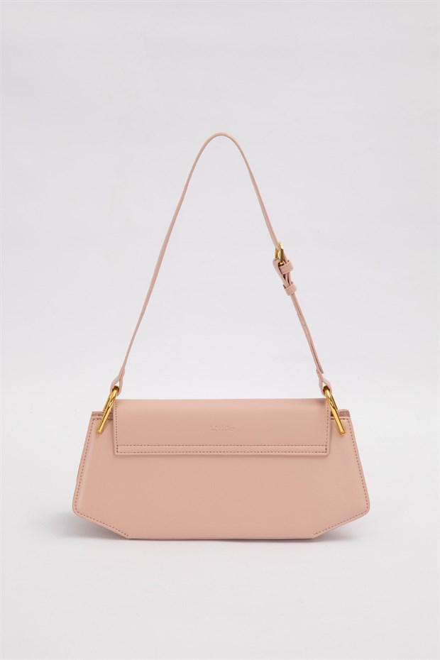 Pembe Oval Gold Aksesuarlı Omuz Çantası