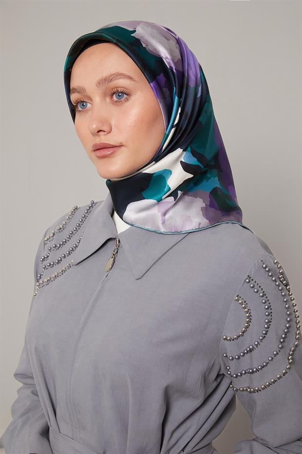 Petrol Yeşili Soyut Çiçek Desen Sura İpek Eşarp