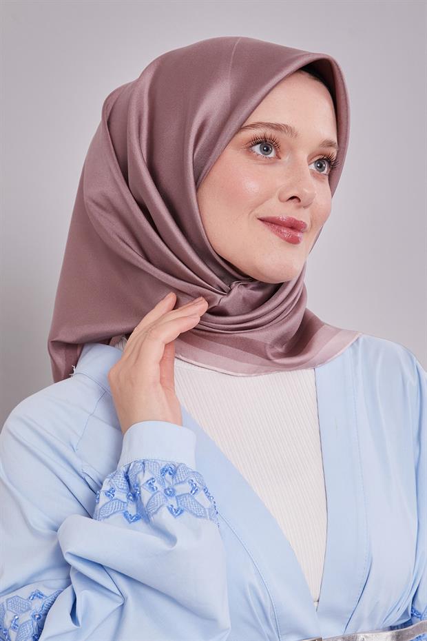 Pudra Kenar Bordürlü Twill İpek Eşarp
