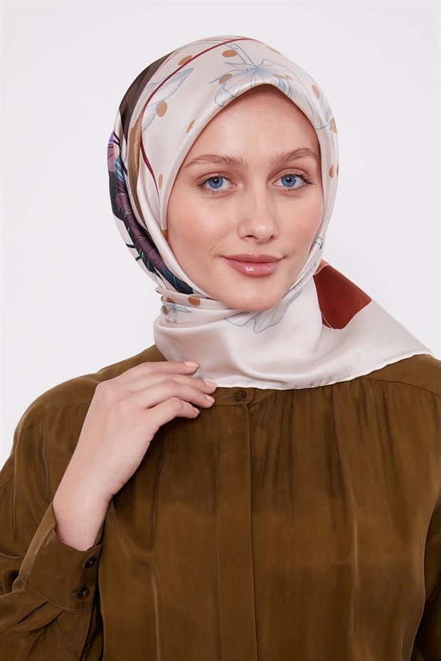 Pudra Lotus Çiçek Desen Twill İpek Eşarp