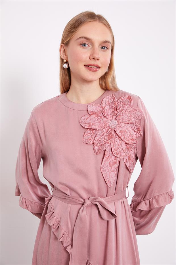 Pudra Yakası Çiçek Detaylı Cupra Elbise