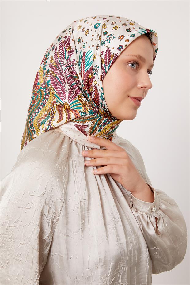 Pudra Yaprak  Desen Twill İpek Eşarp