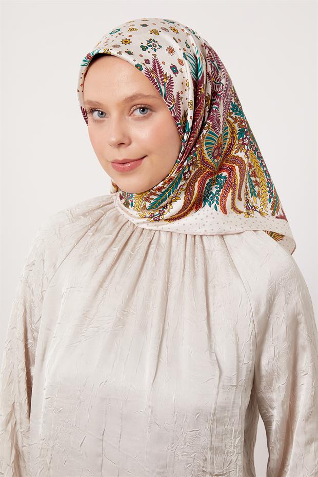 Pudra Yaprak  Desen Twill İpek Eşarp