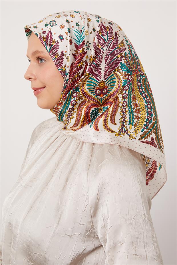 Pudra Yaprak  Desen Twill İpek Eşarp