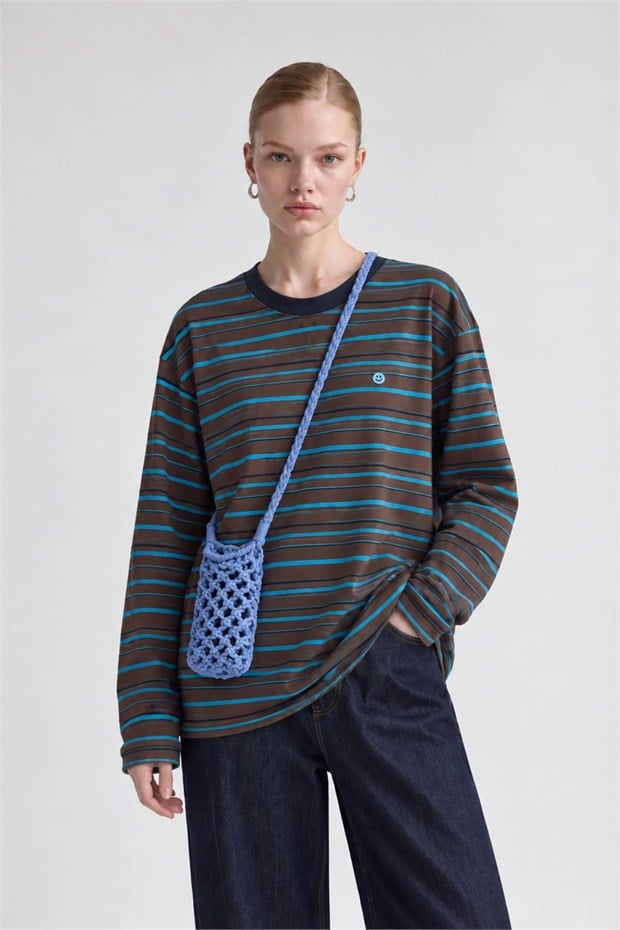 Rahat Kesim Bisiklet Yaka Sweatshirt Mavi