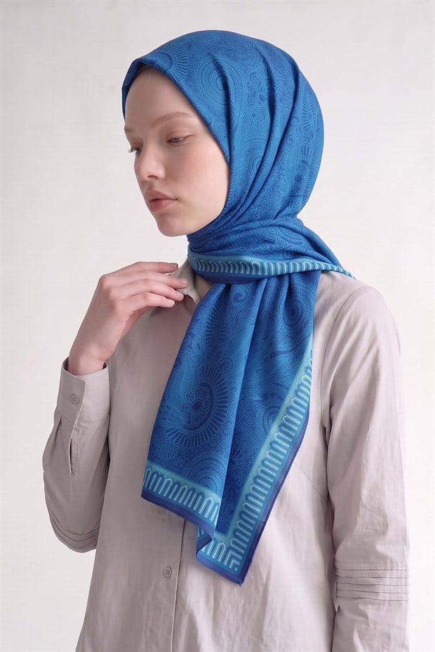 Saks Etnik Desen Marvella Eşarp
