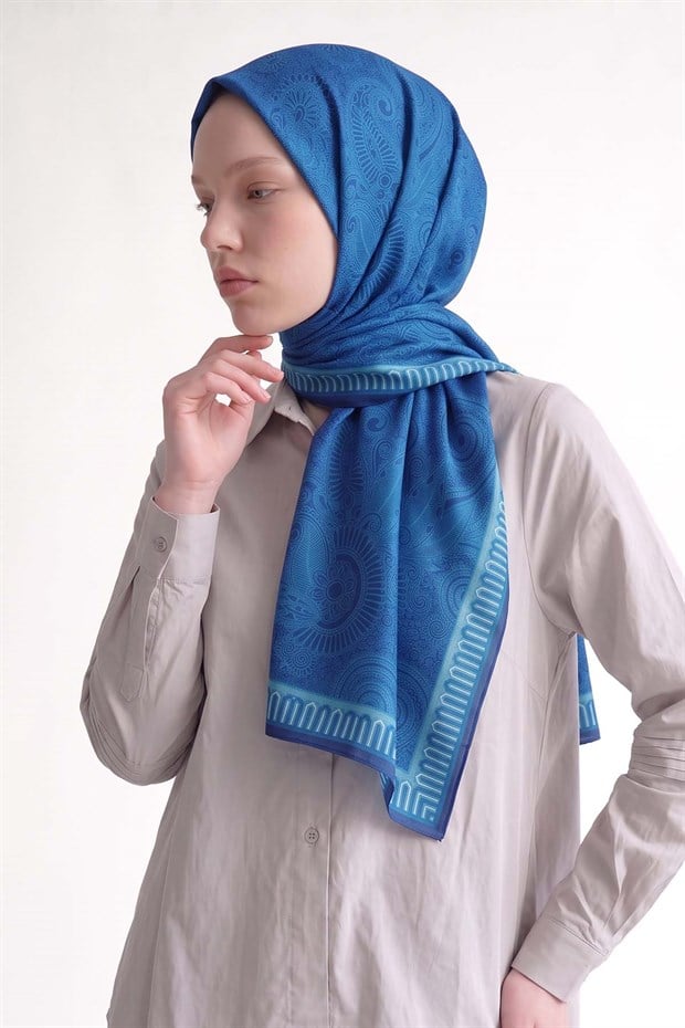 Saks Etnik Desen Marvella Eşarp