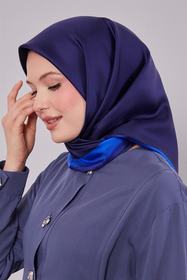 Saks Kenar Bordürlü Twill İpek Eşarp