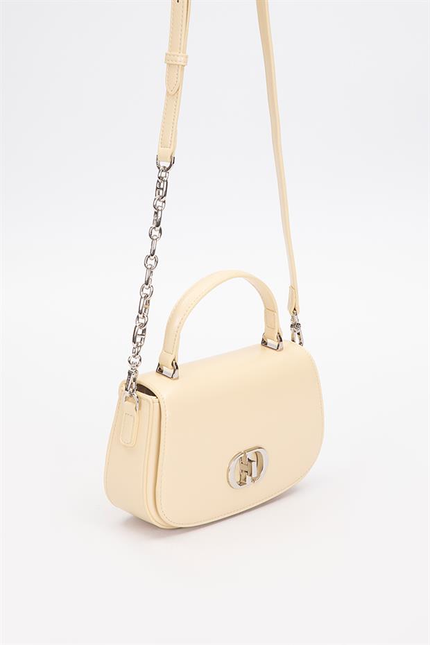 Sarı Aksesuar Kapaklı Omuz Çantası