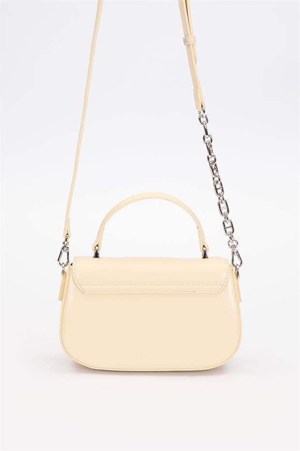 Sarı Aksesuar Kapaklı Omuz Çantası