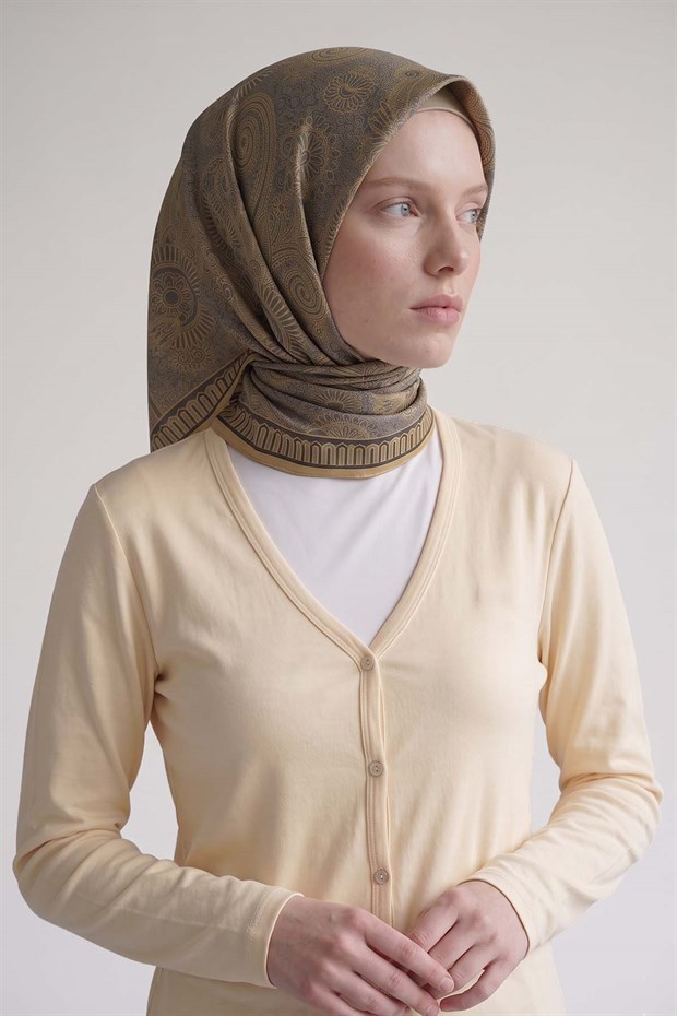 Sarı Etnik Desen Marvella Eşarp