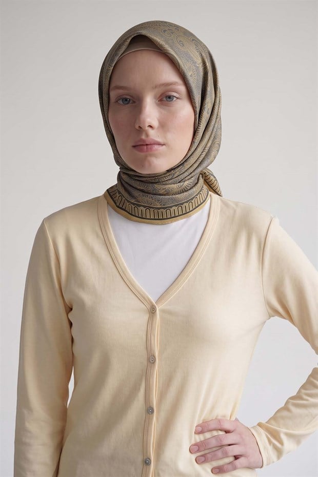 Sarı Etnik Desen Marvella Eşarp