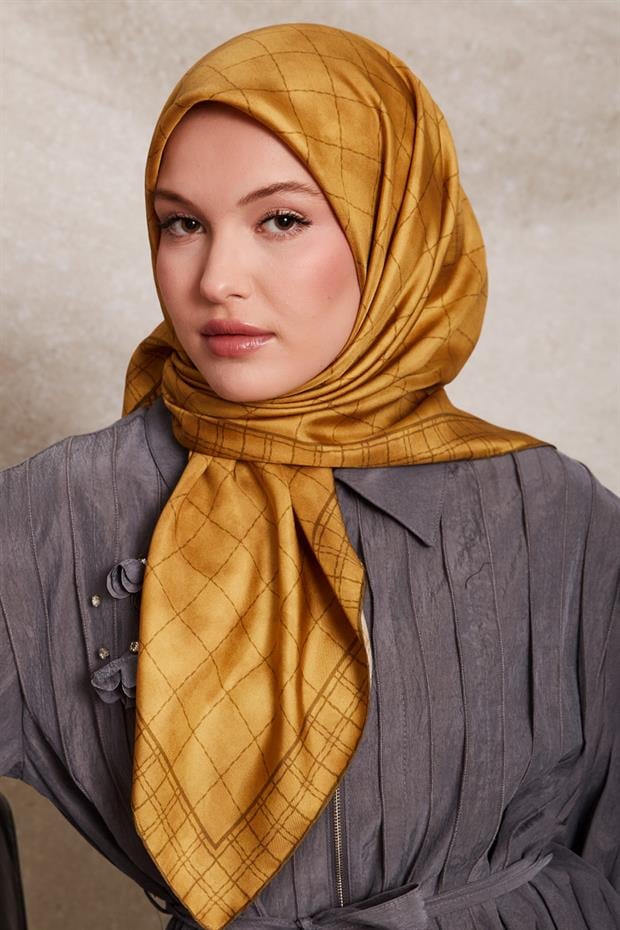 Sarı Kareli Twill İpek Eşarp