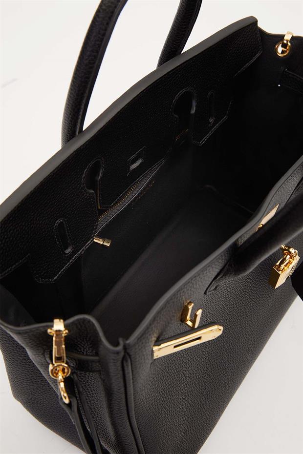 Siyah Aksesuar Detaylı Büyük El Çantası