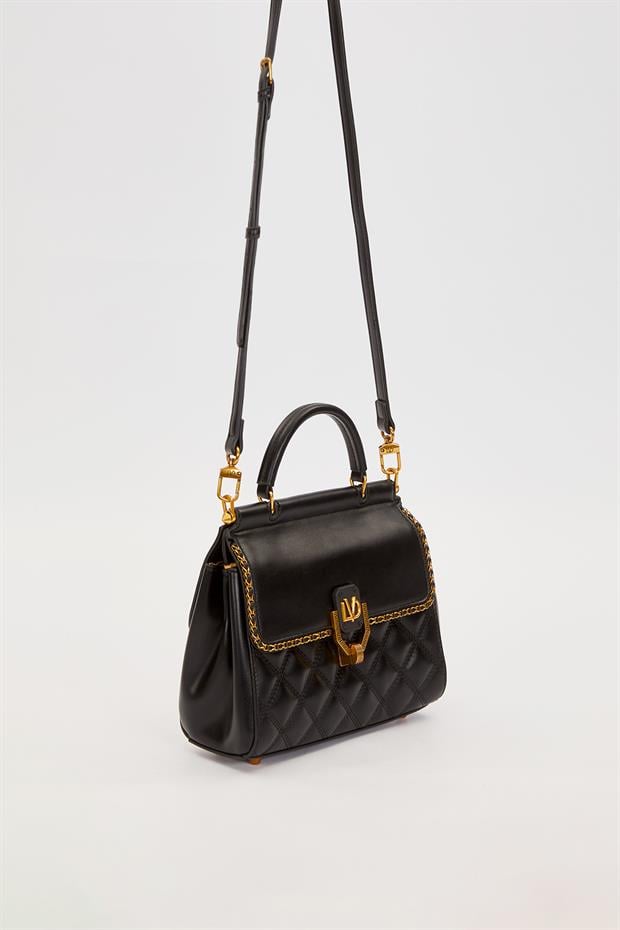 Siyah Ayarlanabilir Askılı Kapitone Omuz Çantası