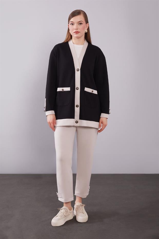 Siyah-Bej Düğme Kapamalı Hırkalı İkili Takım