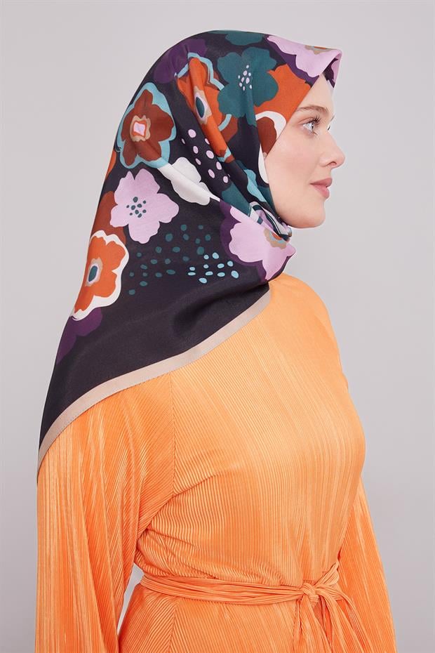 Siyah - Bej Soyut Çiçek Desen Aura Eşarp