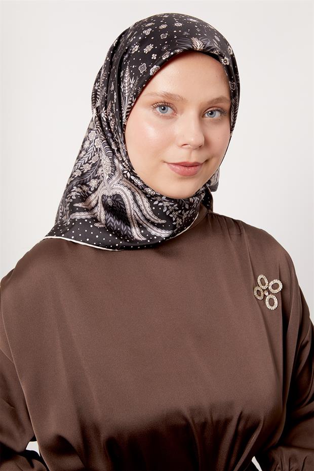 Siyah - Bej Yaprak  Desen Twill İpek Eşarp