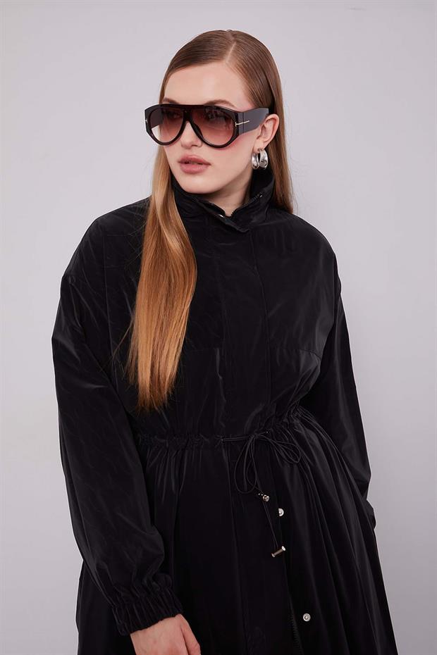 Siyah Bel Lastikli Trençkot