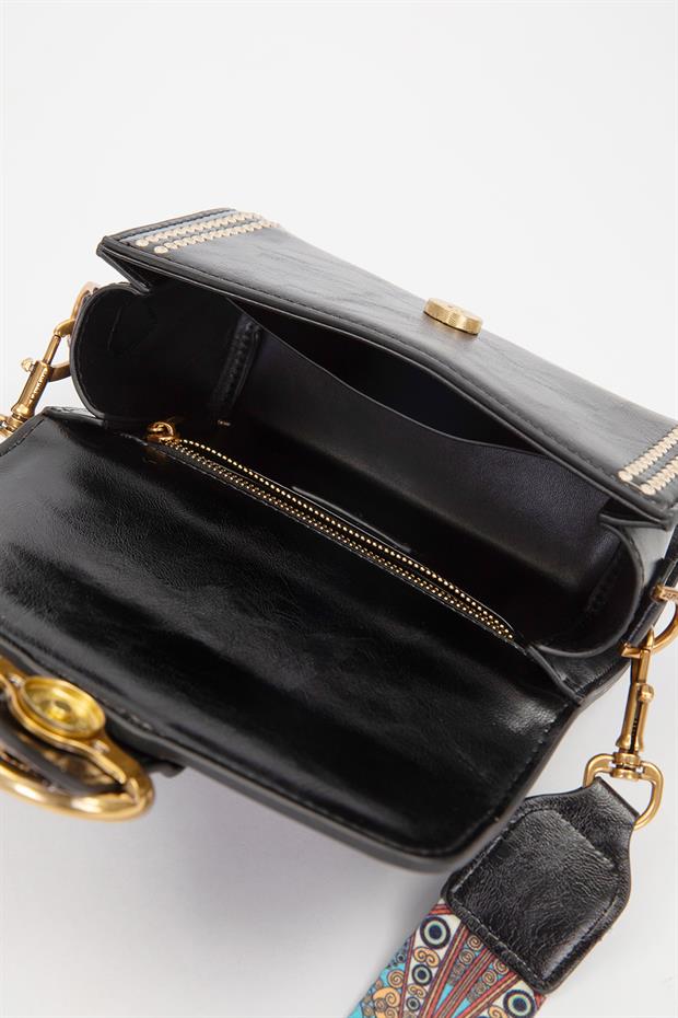 Siyah Benek Detay Omuz Çantası