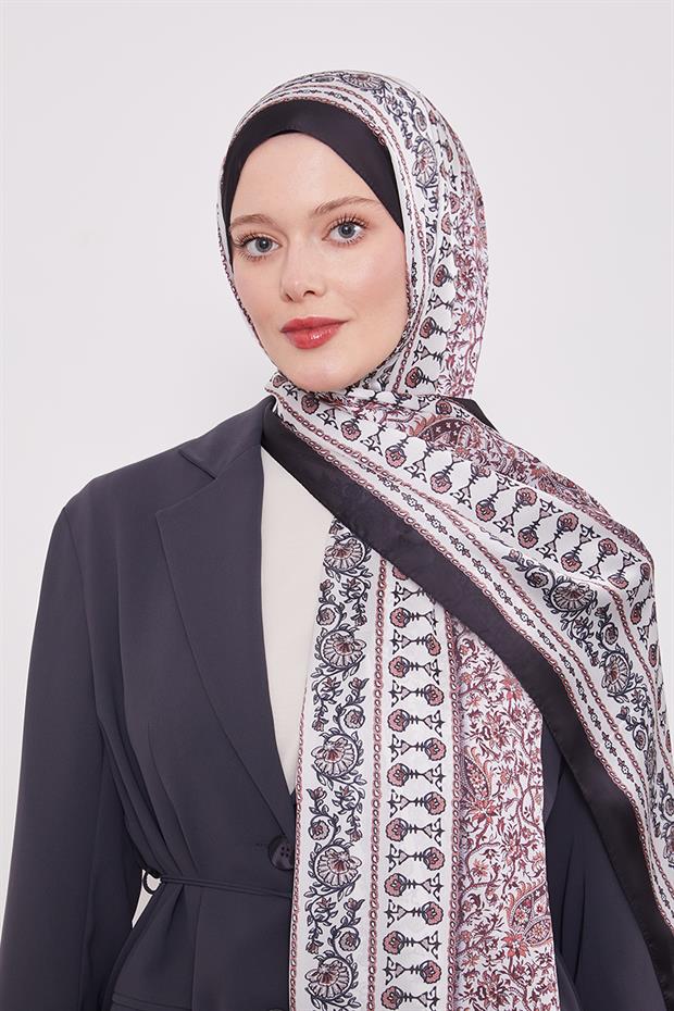 Siyah - Beyaz Mini Çiçek Hint İpeği Şal