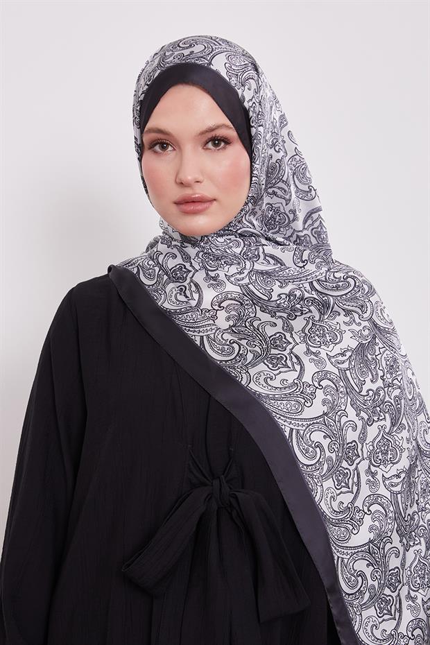 Siyah - Beyaz Pastel Ton Hint İpeği Şal