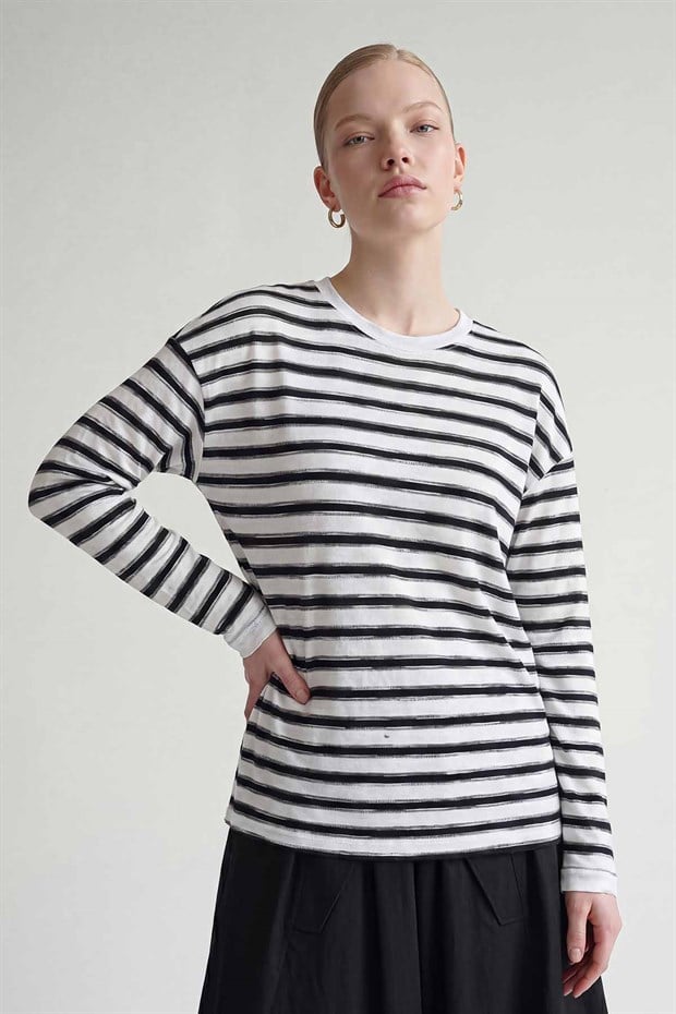 Siyah - Beyaz SWEATSHIRT