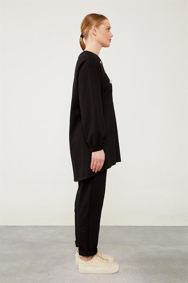 Siyah Bisiklet Yaka Asimetrik Kesim Spor Takım