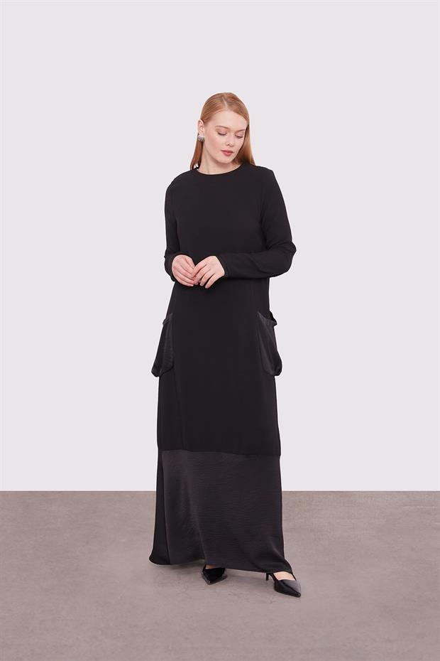 Siyah Büyük Cep Detaylı Elbise