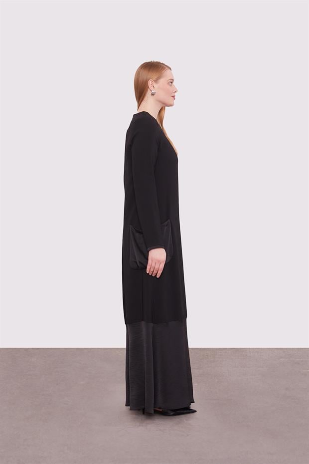 Siyah Büyük Cep Detaylı Elbise